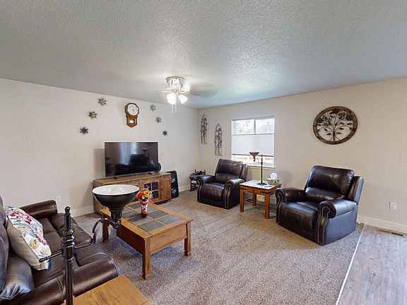 2nd image of 3119 Quivera River Rd