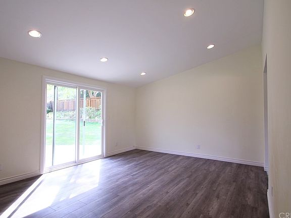 4th image of 17206 Westbury Dr