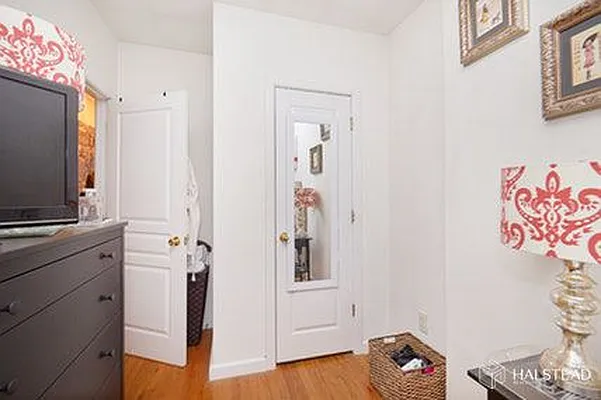 Rented by Halstead Real Estate | media 60