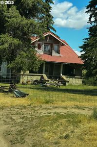 670 Cameron Rd, Centerville, WA, 98613