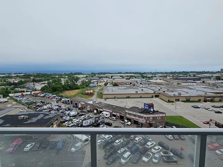2782 Barton St E #913 — Photo 9