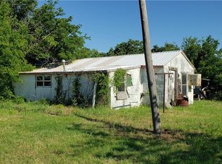 616 Eugenia St, Baird, TX 79504
