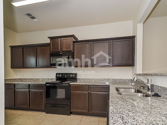 4th image of 1616 English Bay Dr