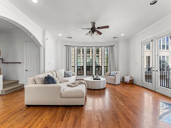 5th image of 5327 Nolda St Unit B