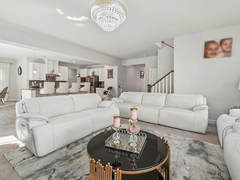 16007 Cambria Cove Blvd — Photo 11