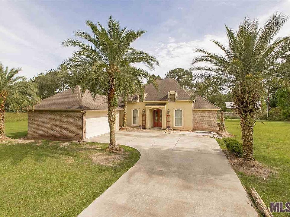 1st image of 20881 Alisha Ln