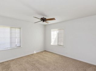 1301 Rimrock Dr, Escondido, CA 92027