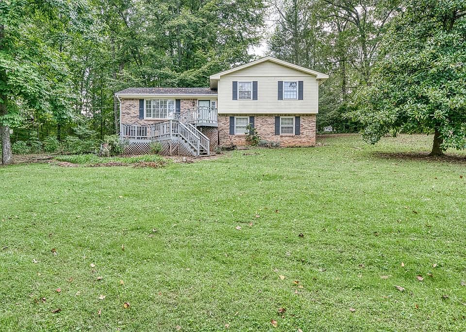 1st image of 1671 New Hope Dr