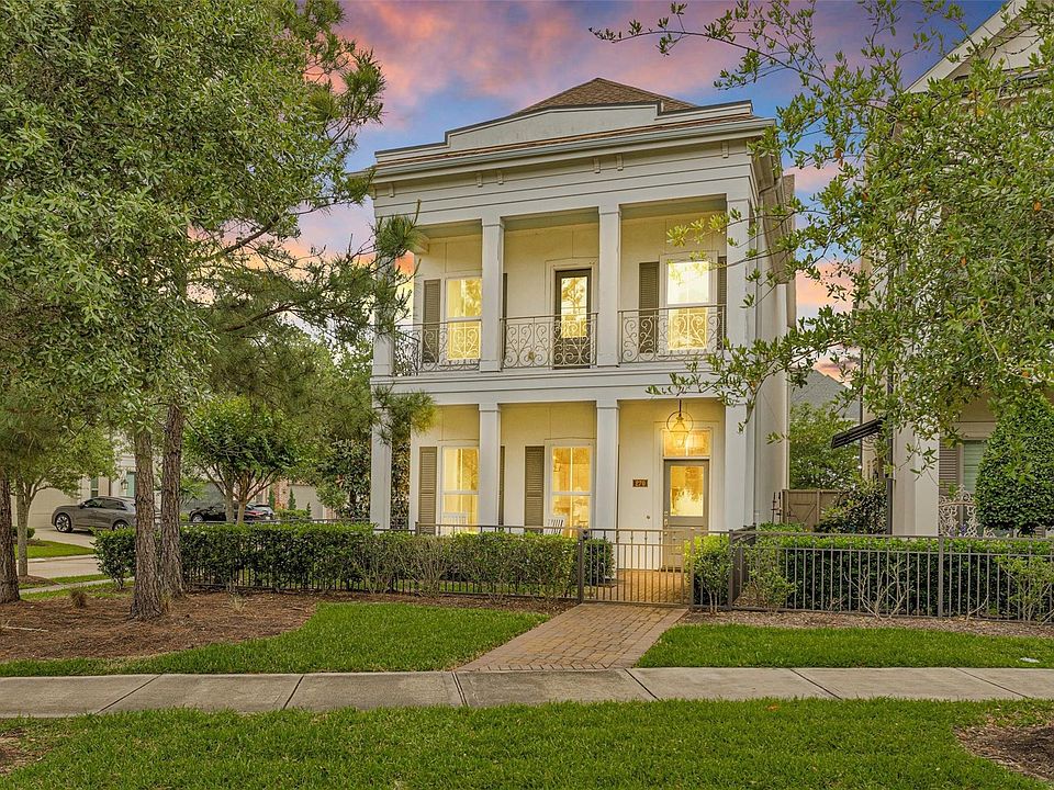1st image of 270 Green Blvd