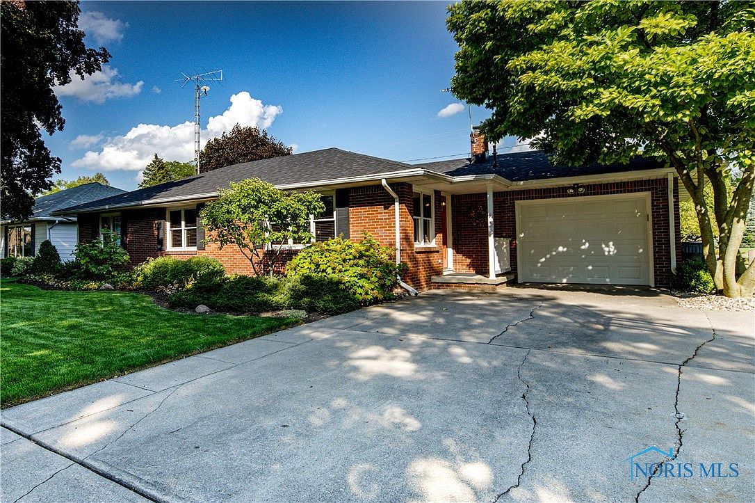 805 Ludwig Ave, Gibsonburg, OH 43431 MLS 6106554 Zillow