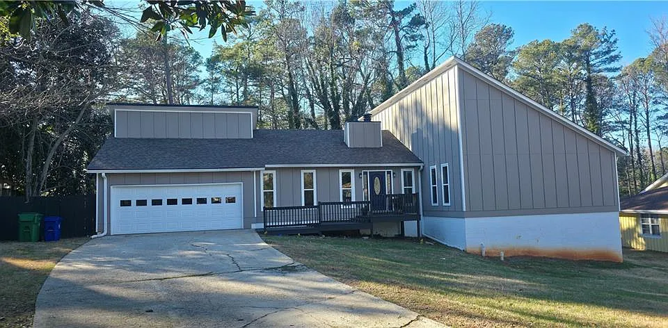 1483 Hidden Hills Pkwy