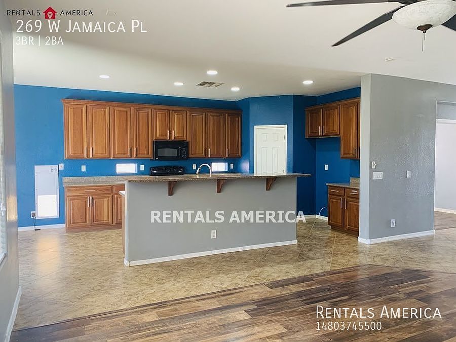 1st image of 269 W Jamaica Pl