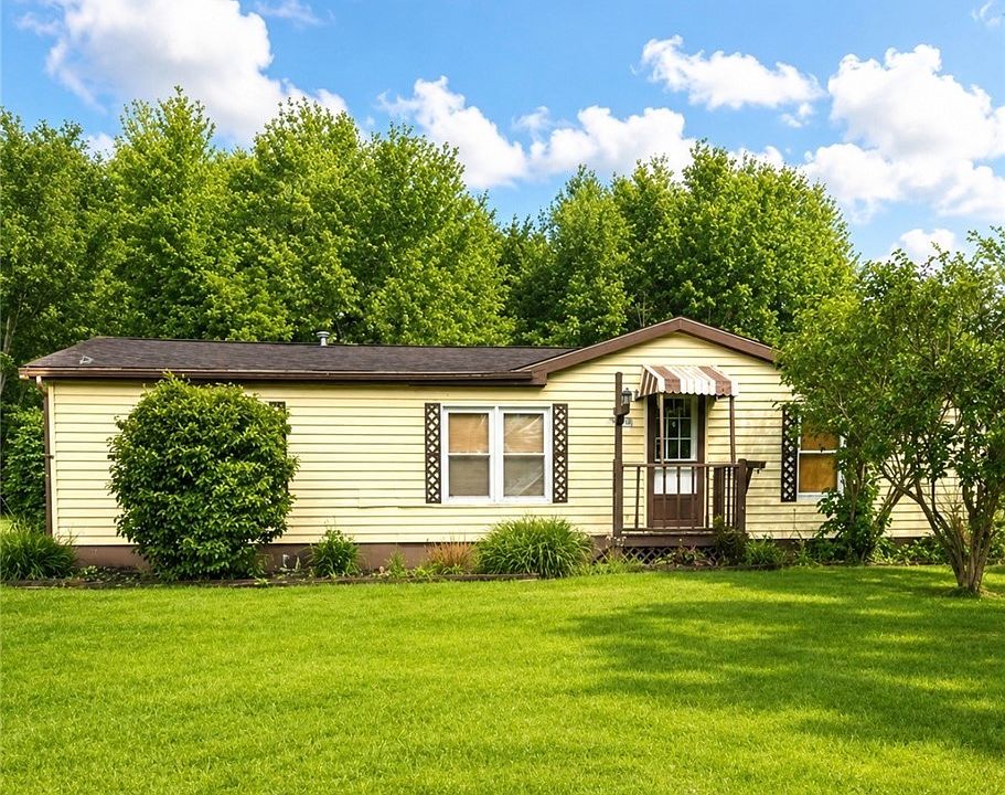 1st image of 8966 Lestina Beach Rd