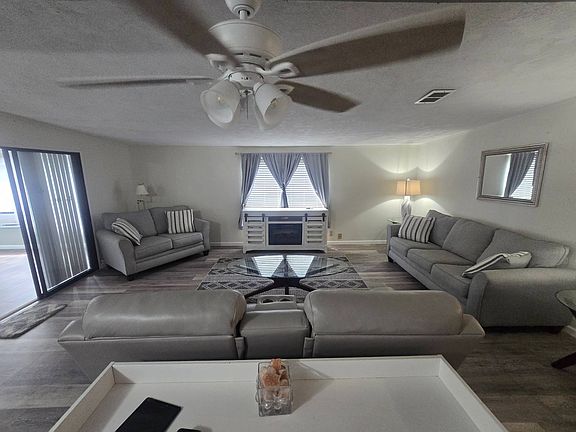 4th image of 5557 SW 58th Pl