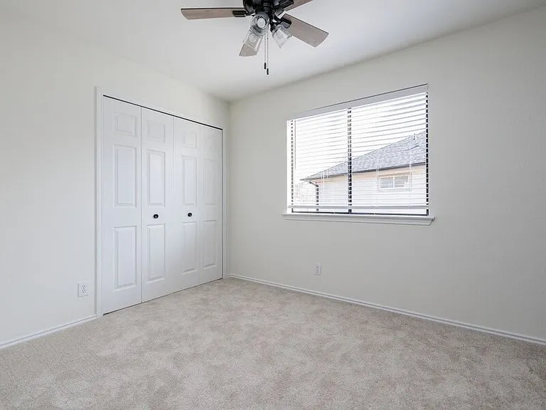 1805 White Oak Cv — Photo 20