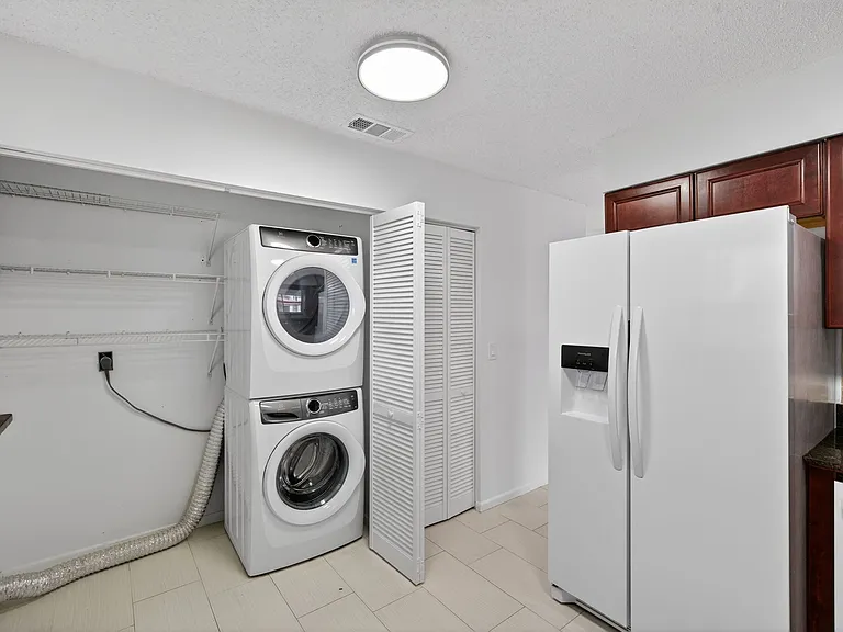 484 Santa Cruz Pl NE #G — Photo 15
