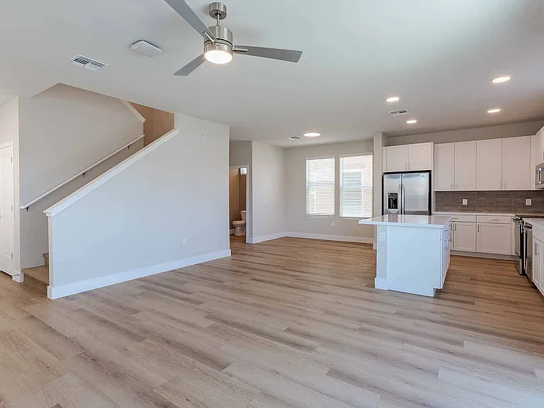 Summerwell Peoria Place — Photo 21
