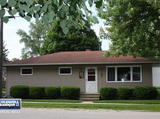 512 Main St, Maple Park, IL 60151