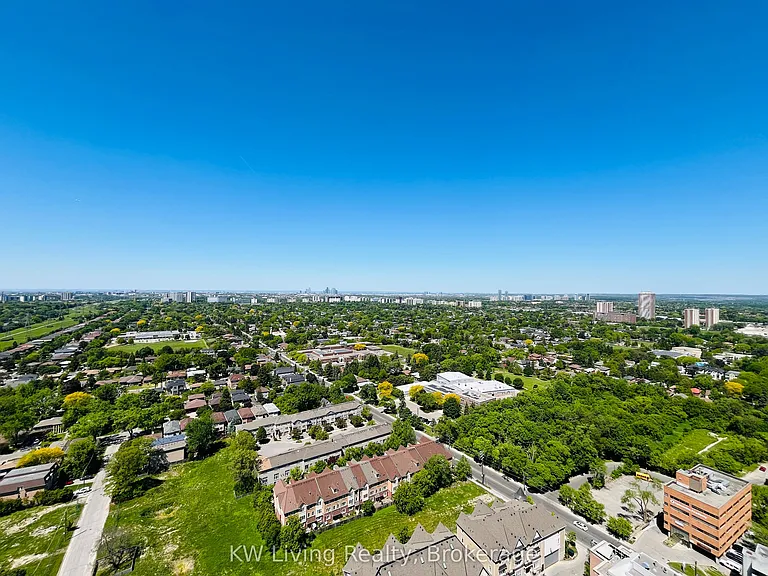5858 Yonge St #3105 — Photo 11