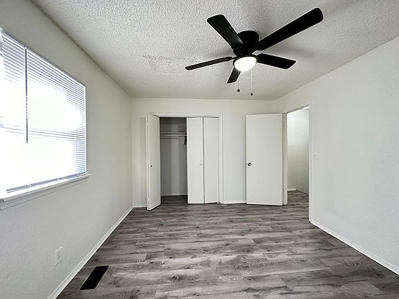 3rd image of 717 N Rockwell Ave #717
