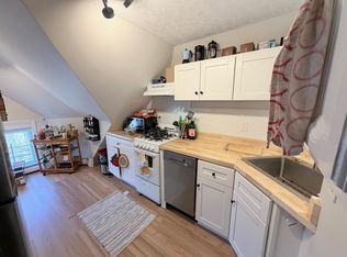 72 College Ave, Somerville, MA 02144