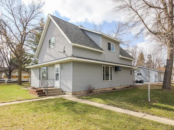 103 4th St SW, Melrose, MN 56352