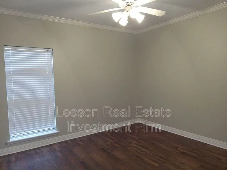 5721 S Lakeshore Dr — Photo 15