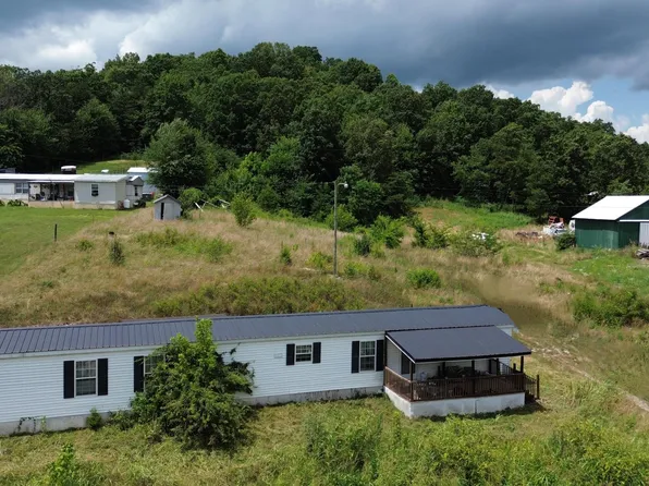 1954 Calico Rd, Berea, KY 40403