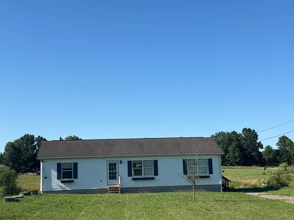 3742 State Route 305, Southington, OH 44470