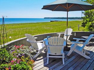 4884 S Cave Point Dr, Sturgeon Bay, WI 54235