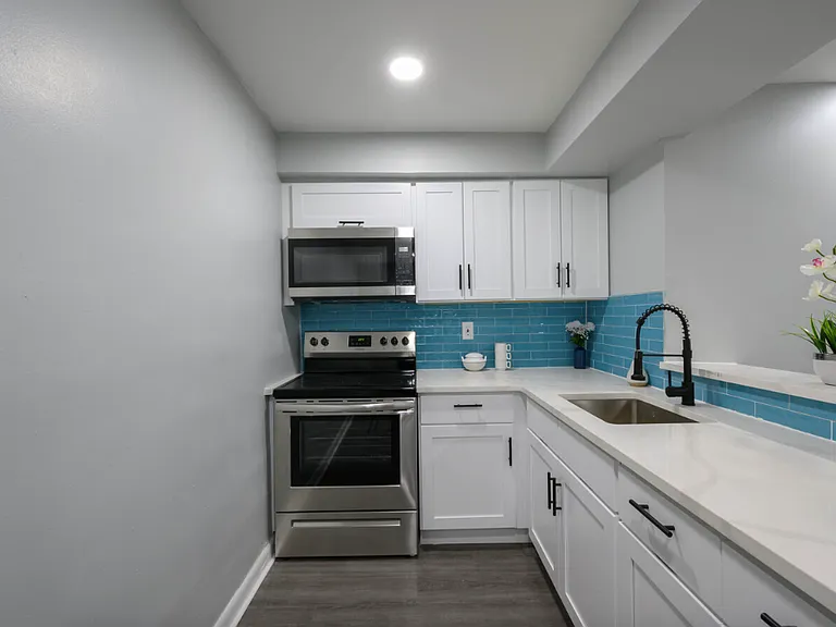 3312 Old Capitol Trl #1B — Photo 14