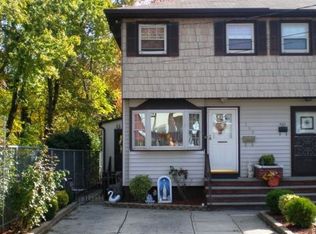 296 Sanilac St, Staten Island, NY 10306