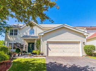 (Undisclosed Address), Lindenhurst, IL 60046