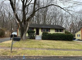 137 Beacon Hill Rd, East Hartford, CT 06108