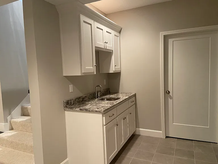 16176 Fontana St — Photo 15