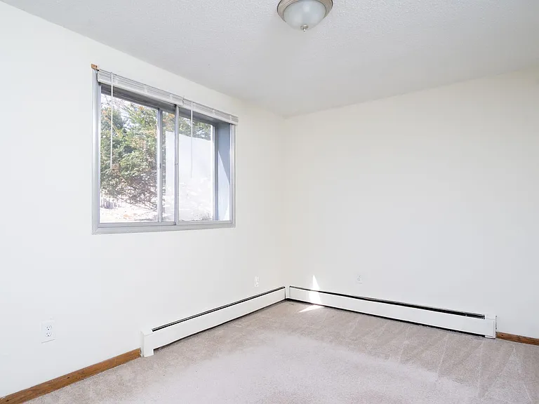 2300 Aldrich Ave S — Photo 8