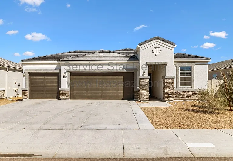 5134 W Western Star Blvd — Photo 1