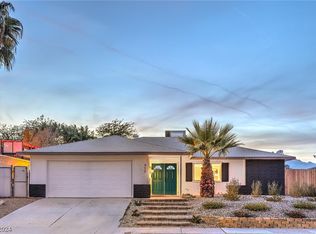 420 Pinecliff Dr, Las Vegas, NV 89145