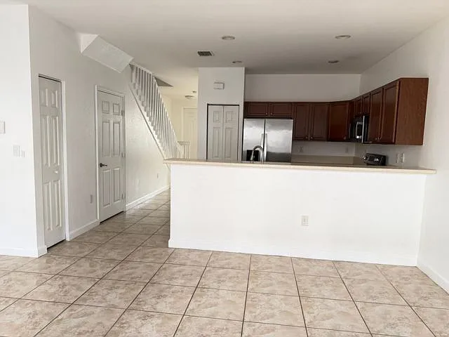 8925 W 35th Ct — Photo 3