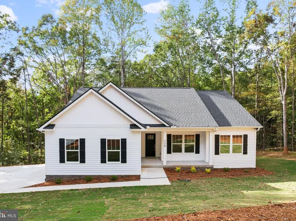 15318 Red Oak Ln, Mineral, VA 23117