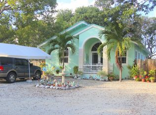 32 S Andros Rd, Key Largo, FL 33037