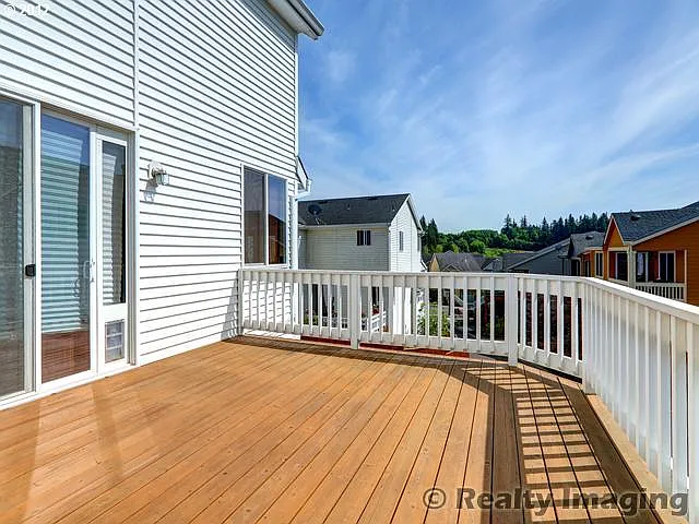 237 SW 105th Ter — Photo 4