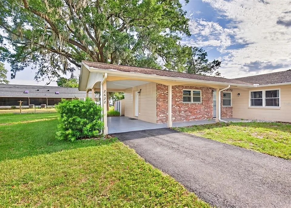 2622 SW 35th Ave