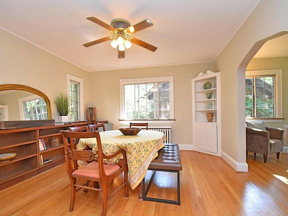 5th image of 118 Glenmary Ave