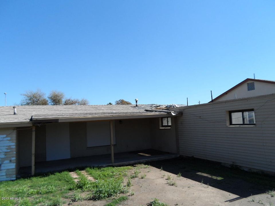 2nd image of 2320 N 48th Dr