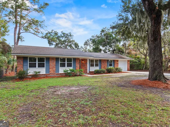 111 Nassau Dr, Savannah, GA 31410