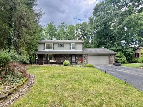 33 Robin Pl, Beckley, WV 25801