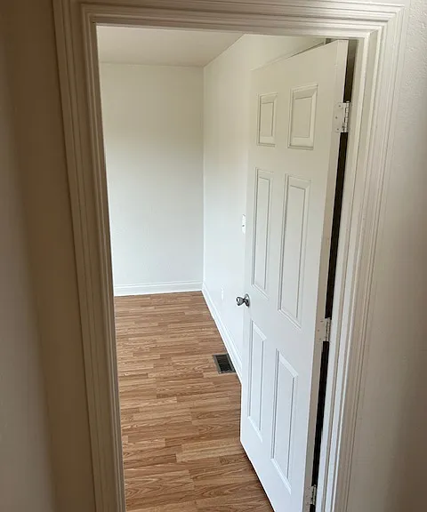6884 Lexington Dr — Photo 9