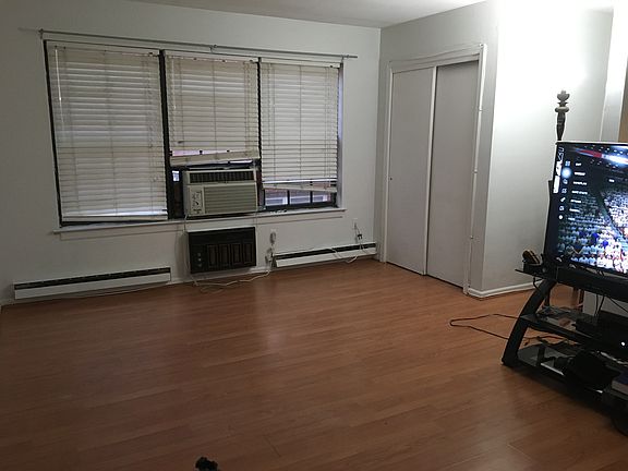 2nd image of 35 E Price St
