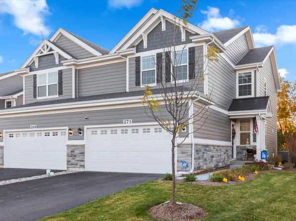 271 Charlestowne Lakes Dr, Saint Charles, IL 60174